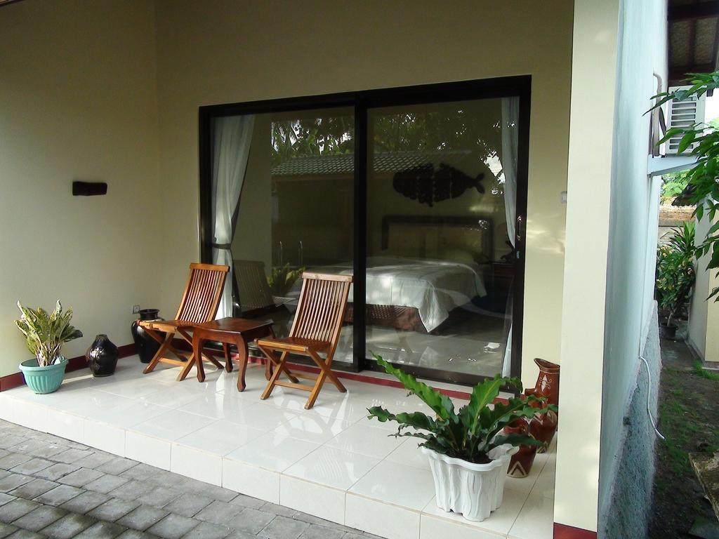 Villa Yukie Senggigi Montongbuwoh Kamer foto