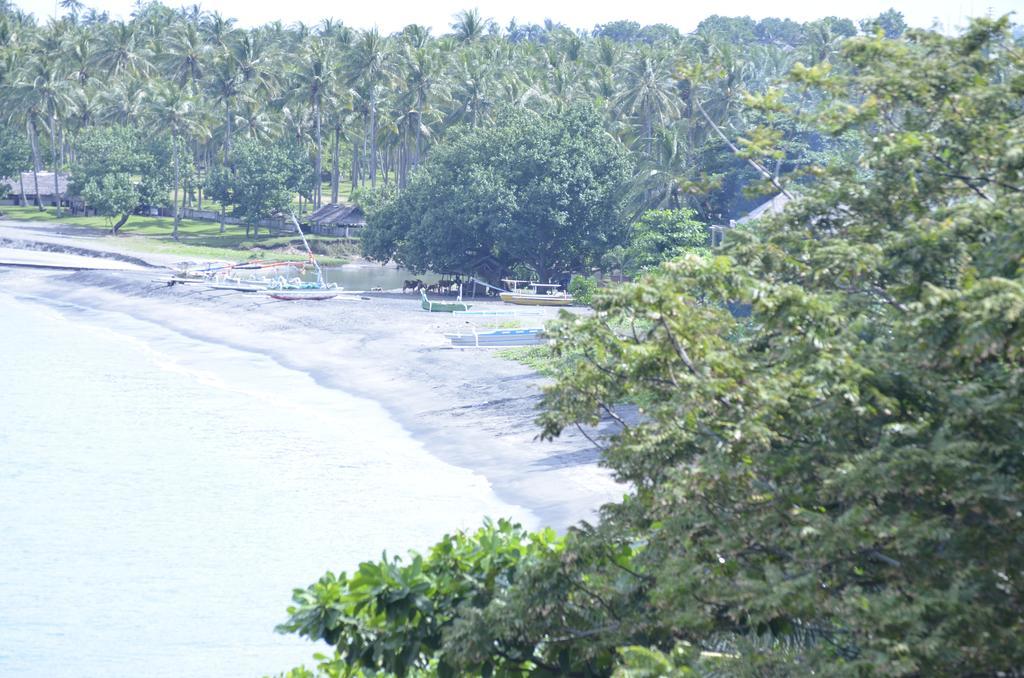 Villa Yukie Senggigi Montongbuwoh Buitenkant foto
