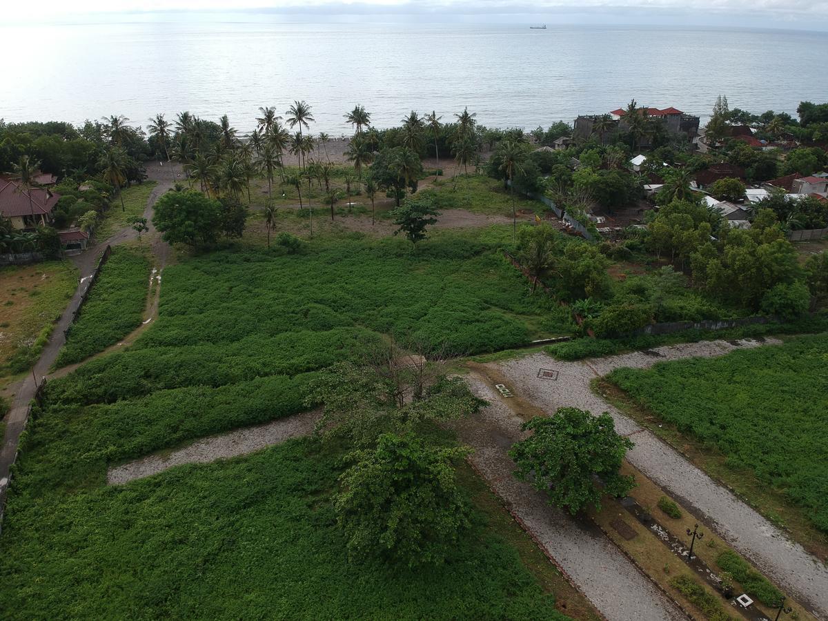 Villa Yukie Senggigi Montongbuwoh Buitenkant foto