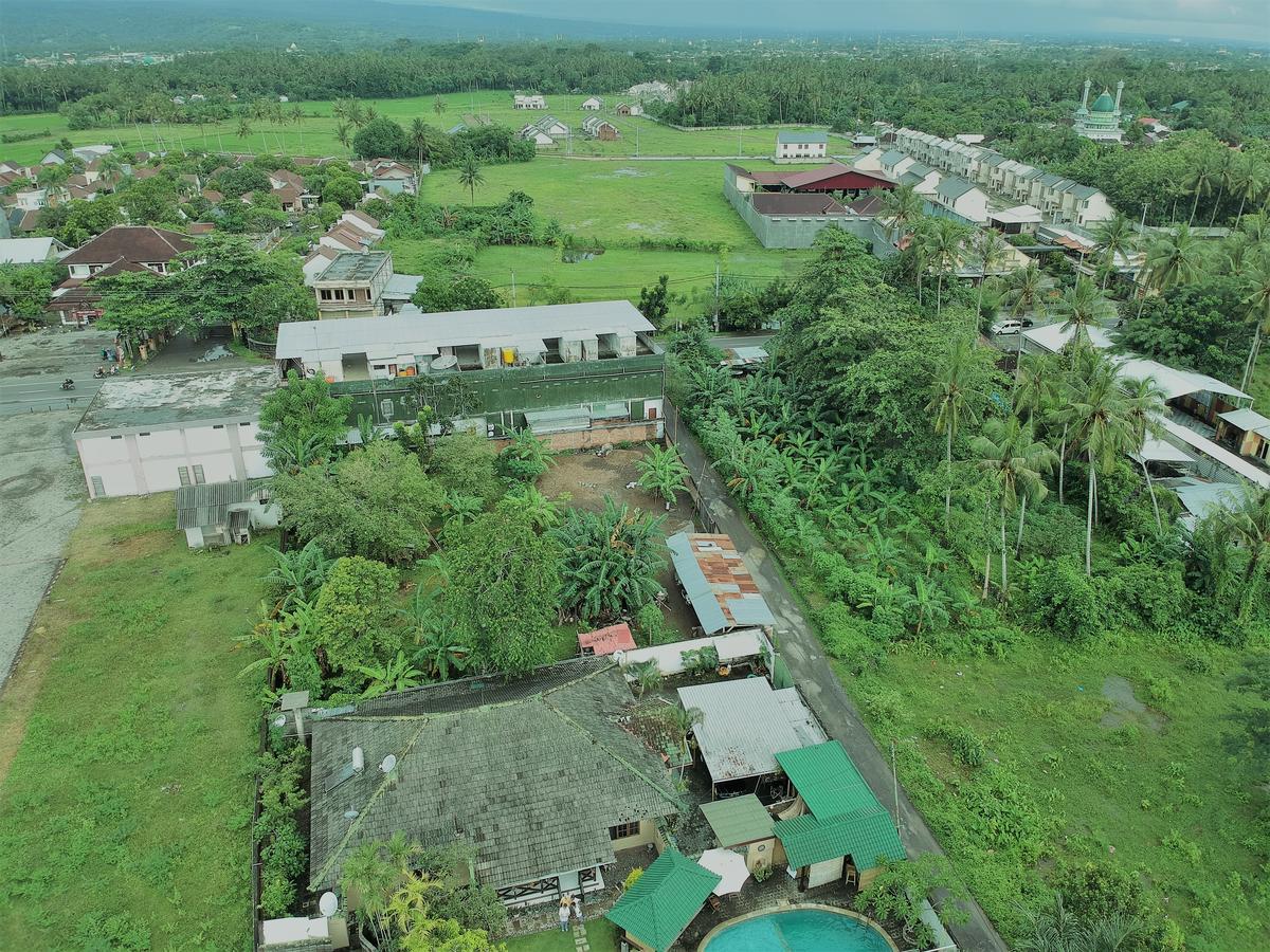 Villa Yukie Senggigi Montongbuwoh Buitenkant foto