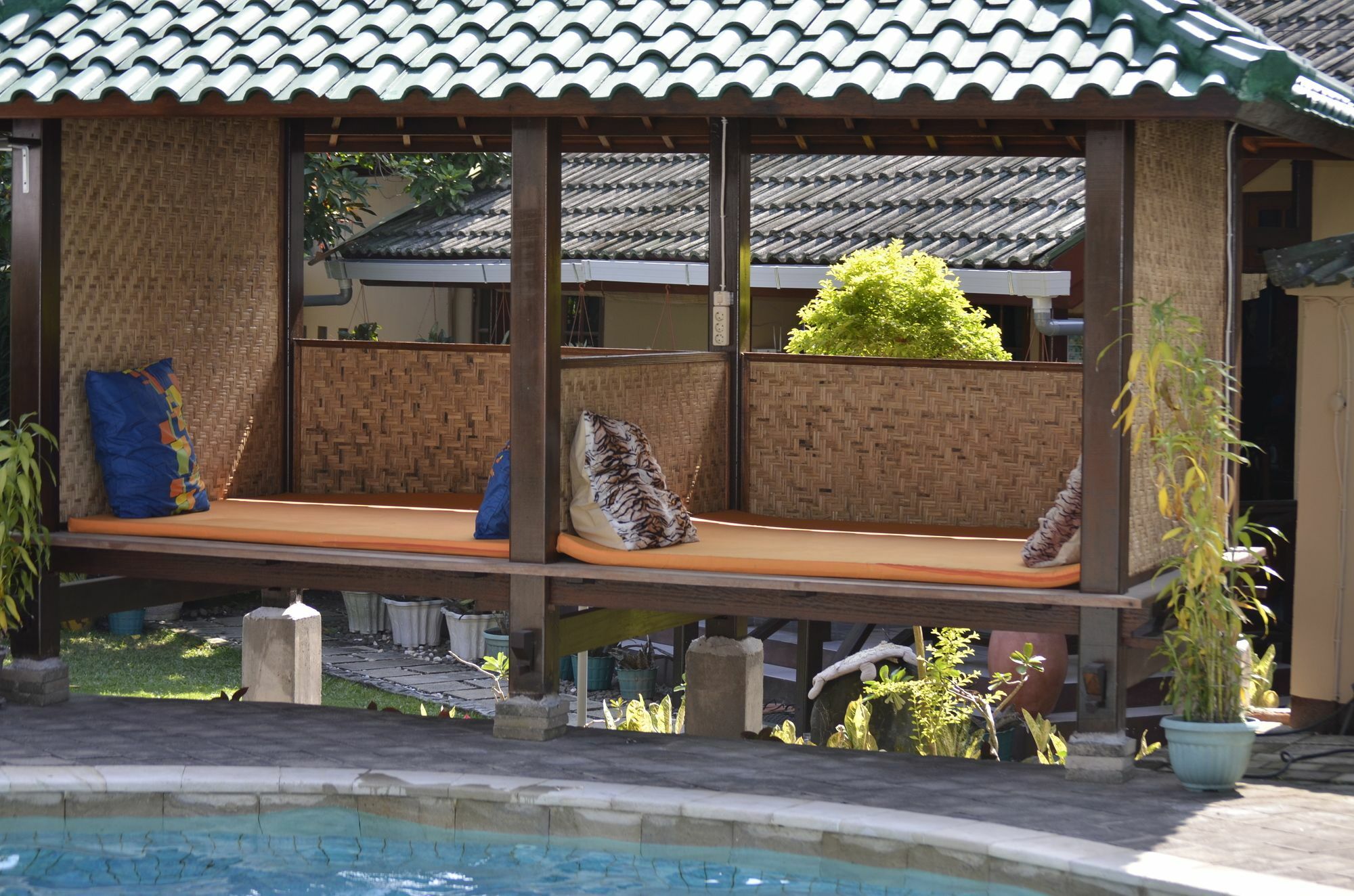 Villa Yukie Senggigi Montongbuwoh Buitenkant foto