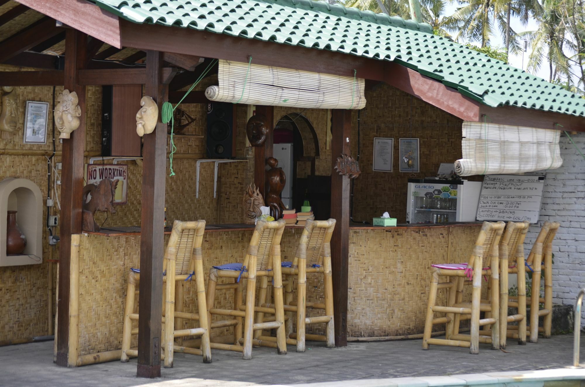 Villa Yukie Senggigi Montongbuwoh Buitenkant foto
