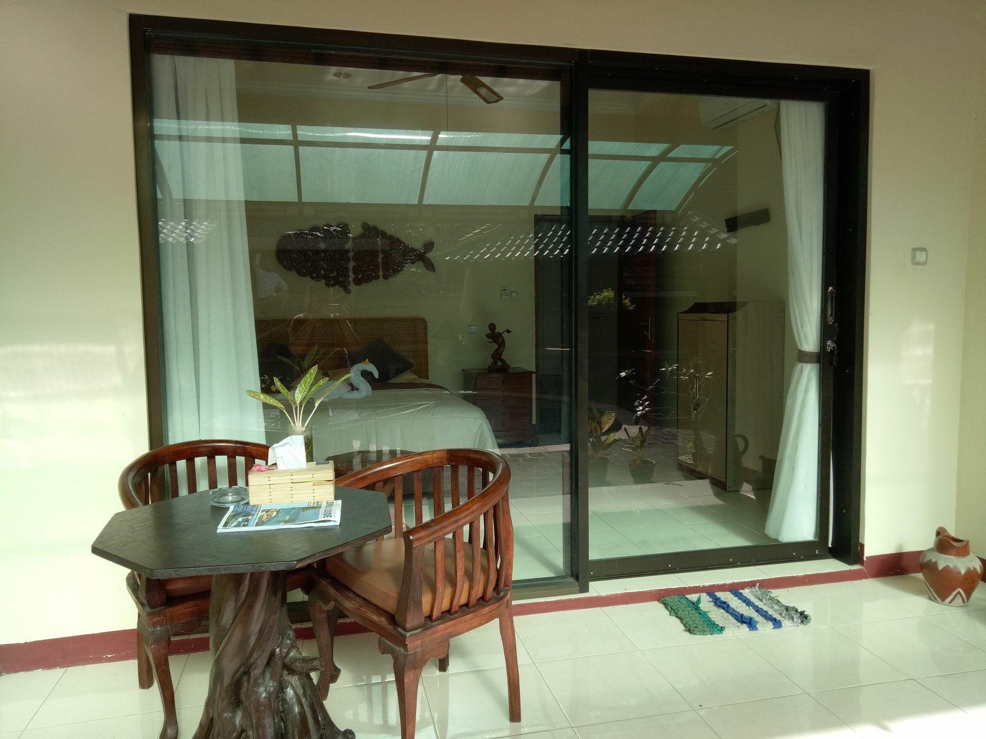 Villa Yukie Senggigi Montongbuwoh Buitenkant foto