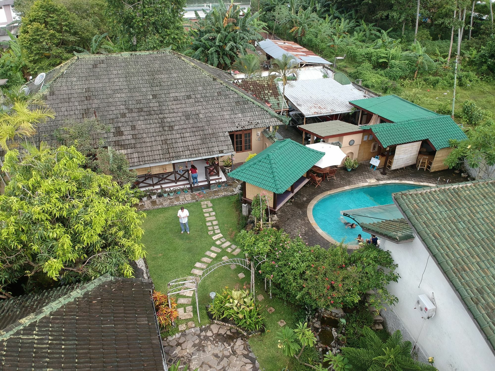 Villa Yukie Senggigi Montongbuwoh Buitenkant foto